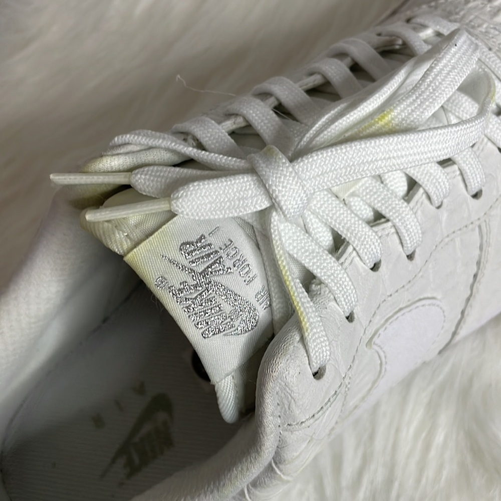 🔥🔥AIR FORCE 1’s 07 LV8 Size: 13🔥🔥***please see pics before purchasing*** - Picture 14 of 14